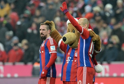 バイエルン、リベリの通算100点目でレバークーゼン下す