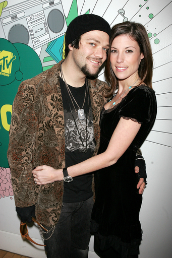 バム・マージェラ カップルの新リアリティーショーを「TRL」でPR - 米国