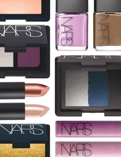 「ドラマティックで退廃的、衝撃的でミステリアス」NARS2010ホリデーコレクション