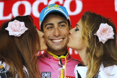 コンタドール不運、アールが総合首位奪取 ジロ・デ・イタリア