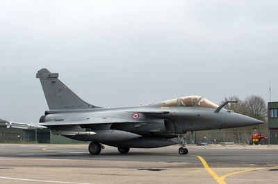 日本政府、米英仏などのリビア攻撃を支持