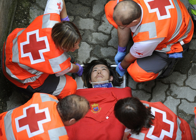 サン・フェルミン、恒例の牛追いスタート