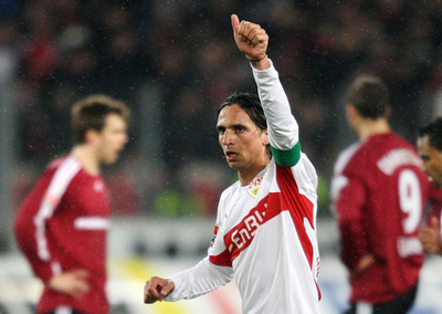 シュツットガルト ニュルンベルクに3-0で快勝