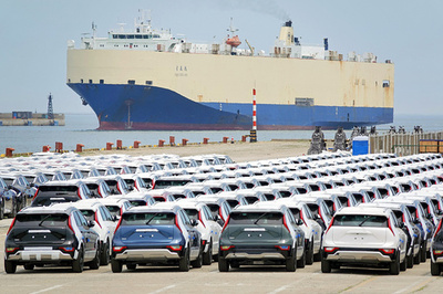 新エネ車輸出 世界の自動車運搬船の造船受注を押し上げ