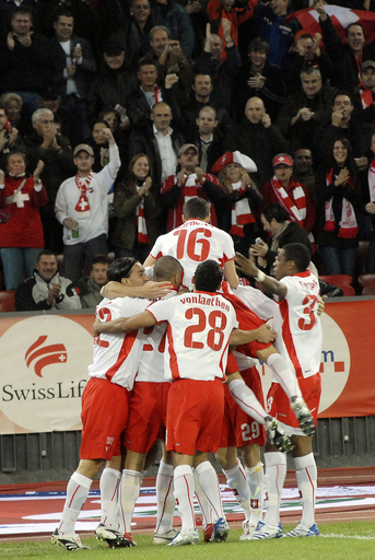 スイス オーストリアとの親善試合に勝利