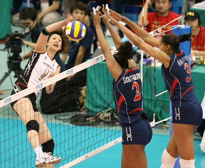 日本 4敗目を喫し今大会での北京五輪出場権獲得を逃す