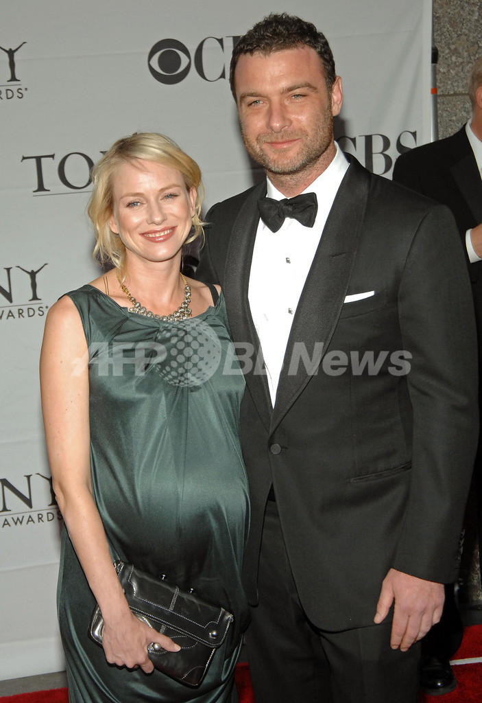 ＜第61回トニー賞＞授賞式会場にシンシア・ニクソンらが登場