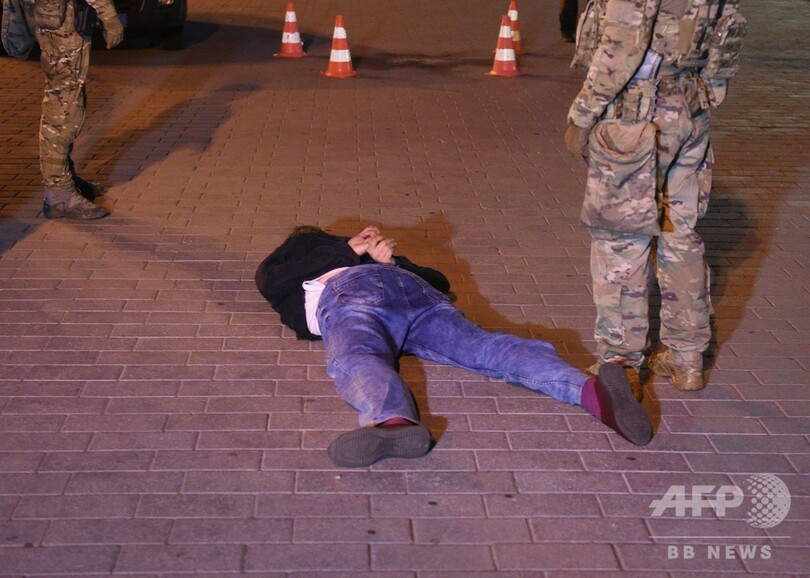 ウクライナで人質事件、大統領に映画『アースリングス』推薦要求