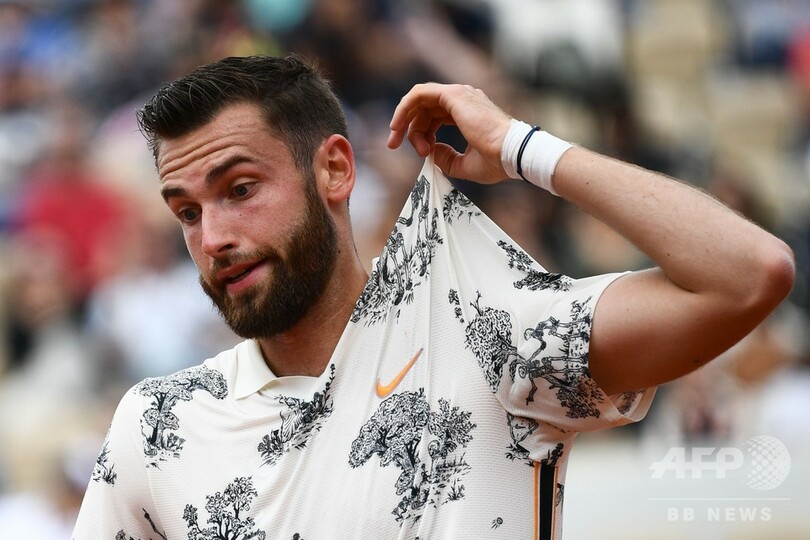 錦織が全仏OP初戦突破、ストレート勝ちで2回戦へ