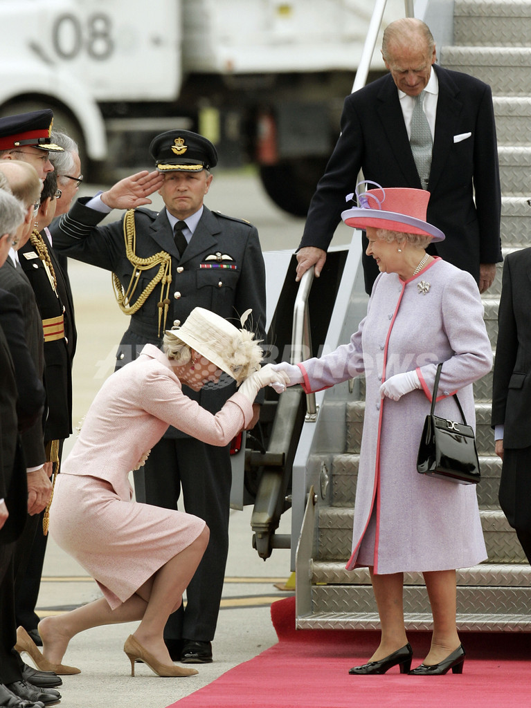 北米大陸初の英国植民地設立400周年、エリザベス女王訪米 - 米国