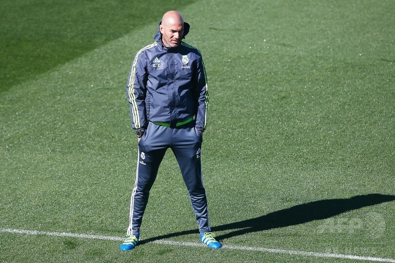 指揮官として初めてのクラシコを「楽しむ」―ジダン監督