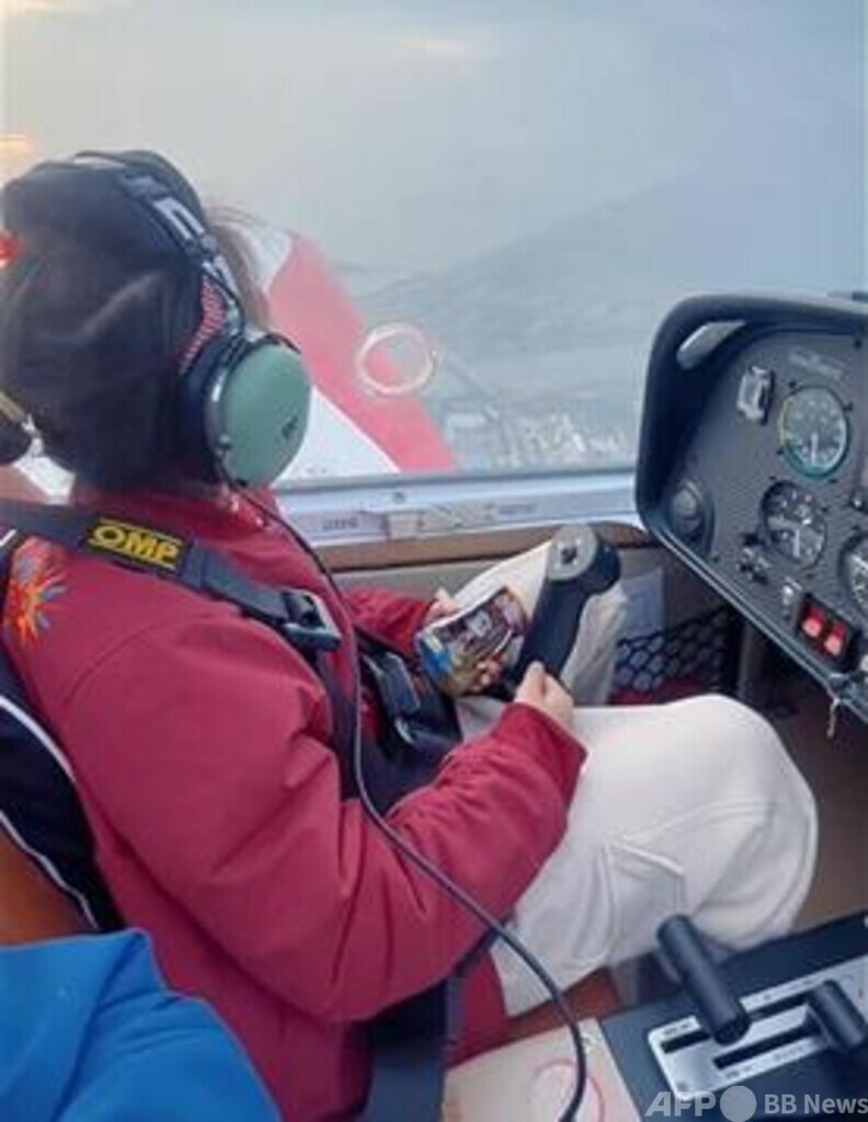 7歳女児が父親操縦の小型飛行機で実家に帰省 中国安徽省
