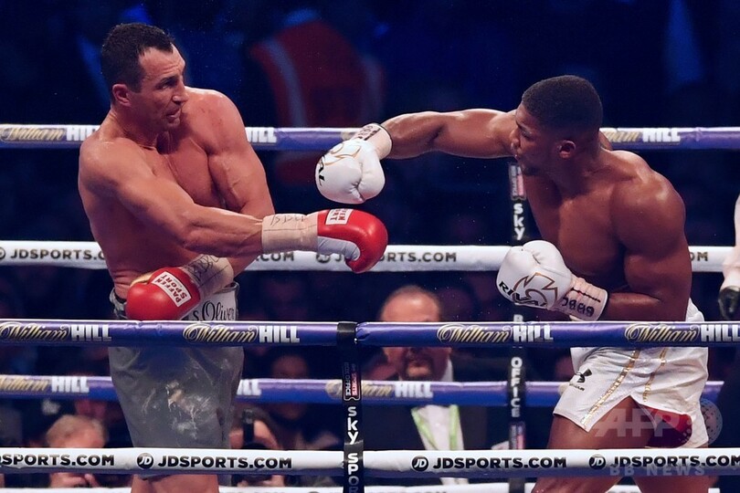 感無量のジョシュア、クリチコとのウェンブリーの激闘制す