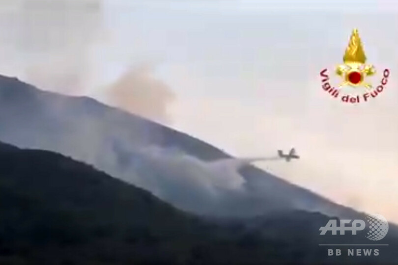 伊ストロンボリ島で噴火 観光客1人死亡 シチリア島沖