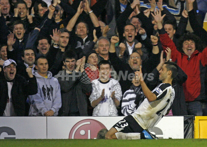 フラム 2人の退場者を出したリバプールに勝利