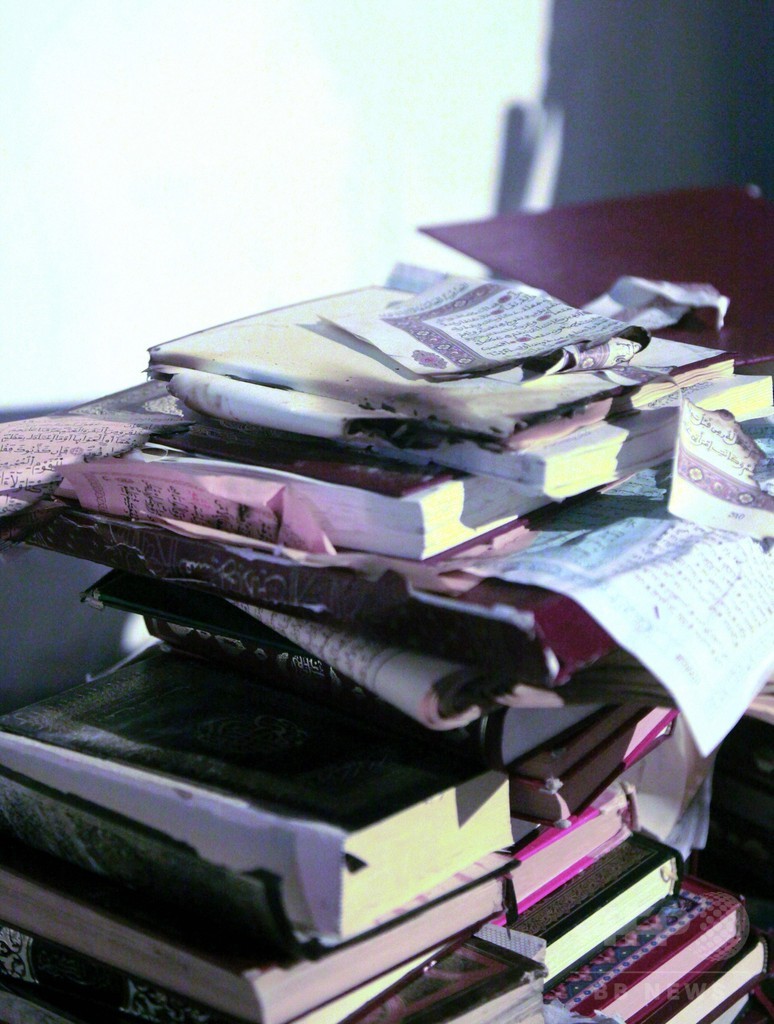 イスラム教礼拝所をデモ参加者が破壊 仏コルシカ島