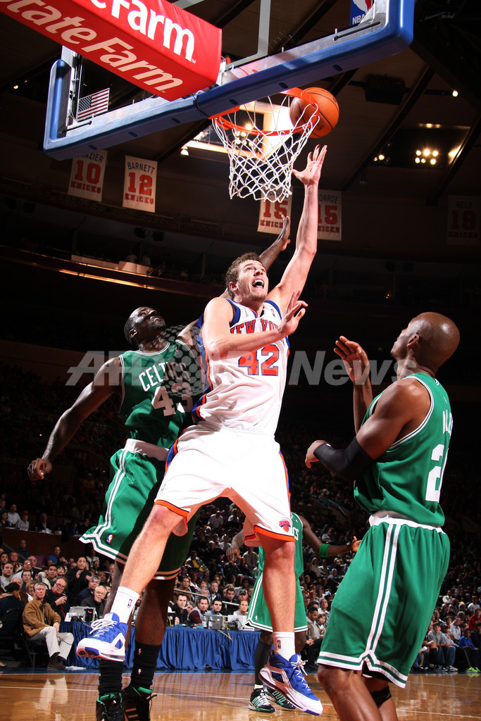 セルティックス ガーネットのブザービーターでニックスに勝利