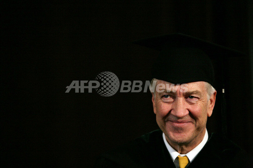 米映画監督デビッド・リンチ 国立演劇映画芸術アカデミーから名誉博士号を取得