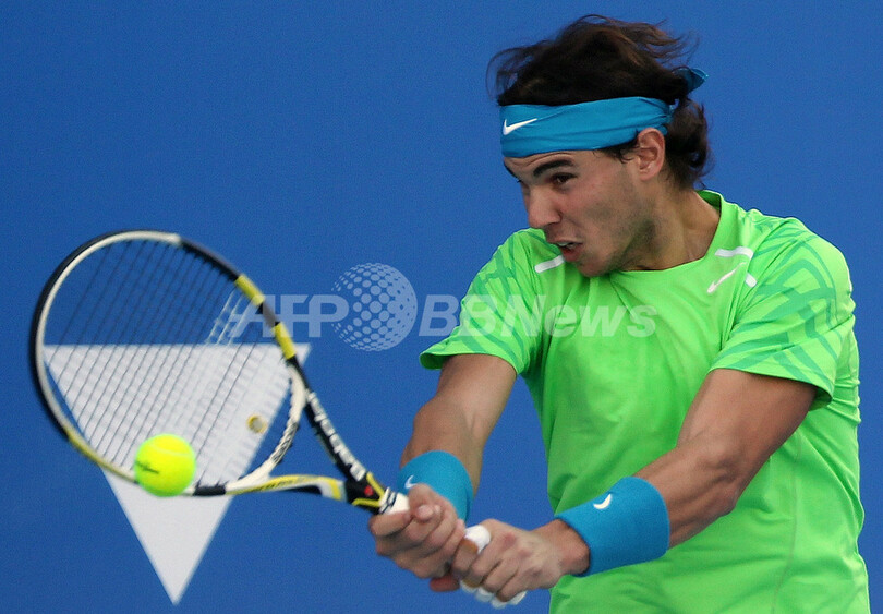 ジョコビッチ、2011年を優勝で締めくくる ムバダラ・テニス選手権