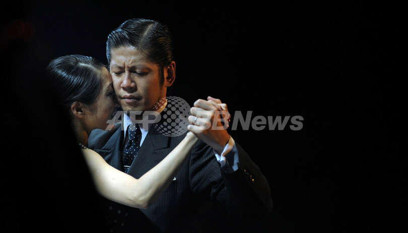 日本人ペア、サロン部門で優勝 タンゴ世界選手権