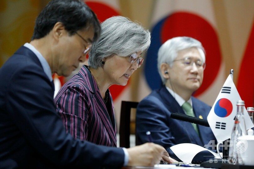 北京で日中韓外相会談