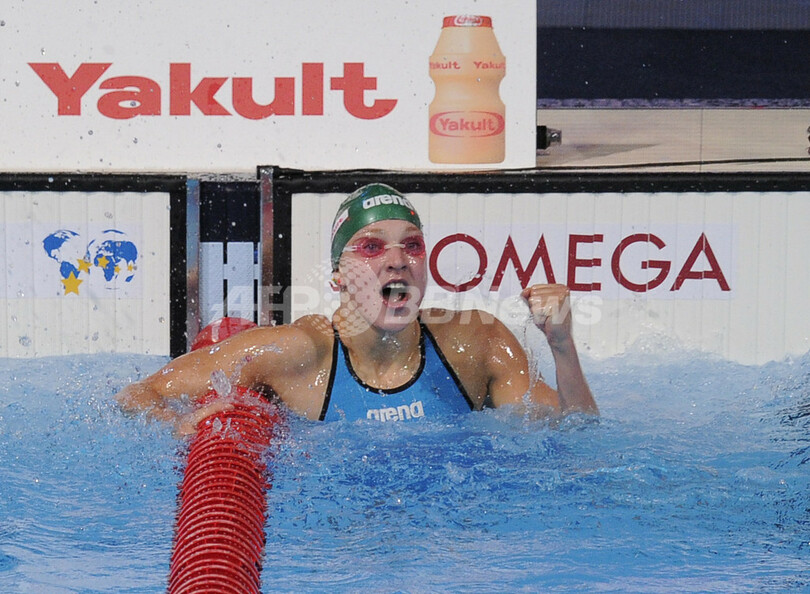 16歳のメイルティテが女子100ｍ平泳ぎで世界新、第15回世界水泳