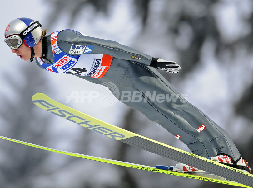 ロイツル ノーマルヒルを制す、ノルディック世界選手権