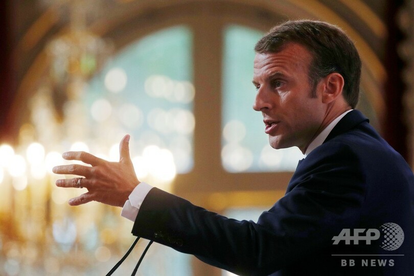 マクロン仏大統領、EU安全保障で米国依存からの脱却呼び掛け