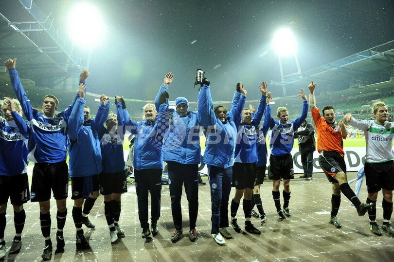 ビーレフェルト アウェーでブレーメンに勝利