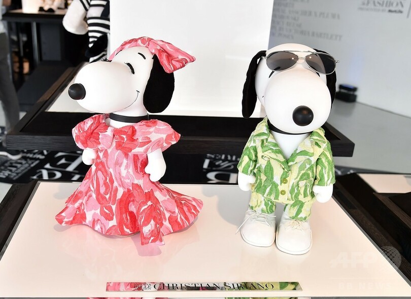 ドリスやアナ・スイ、DVFらも参加、スヌーピー生誕65周年記念チャリティー