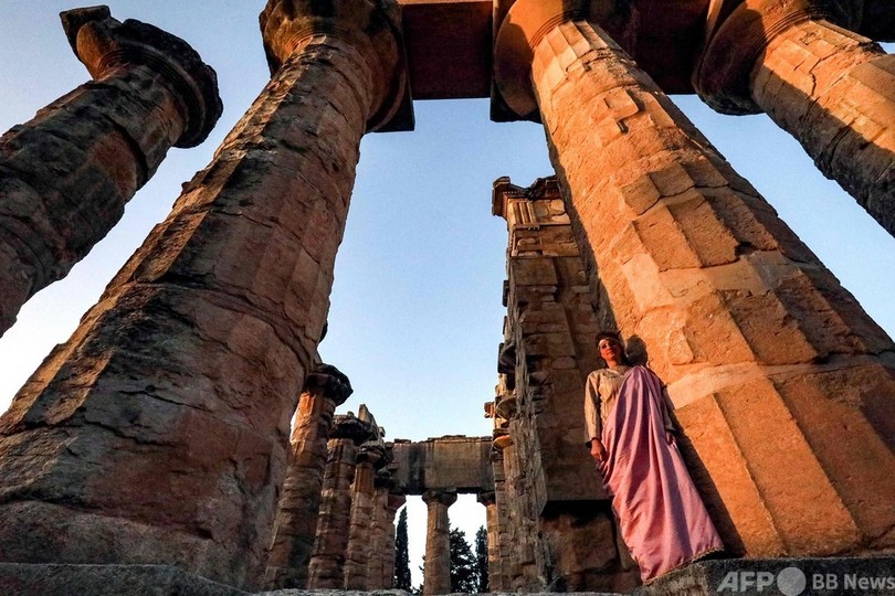 世界遺産の古代遺跡を襲うブルドーザーと略奪 リビア