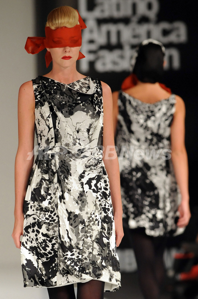 ＜コロンビアモーダ2009＞中南米出身デザイナーの競演