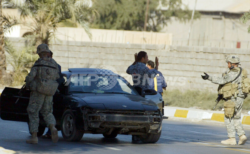 バグダッド中心部の市場で車両爆弾攻撃、少なくとも14人死亡、64人負傷