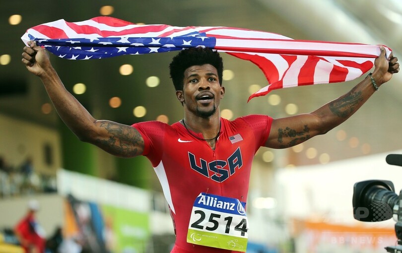 義足の米国陸上選手、リオ五輪で「健常者と競いたい」