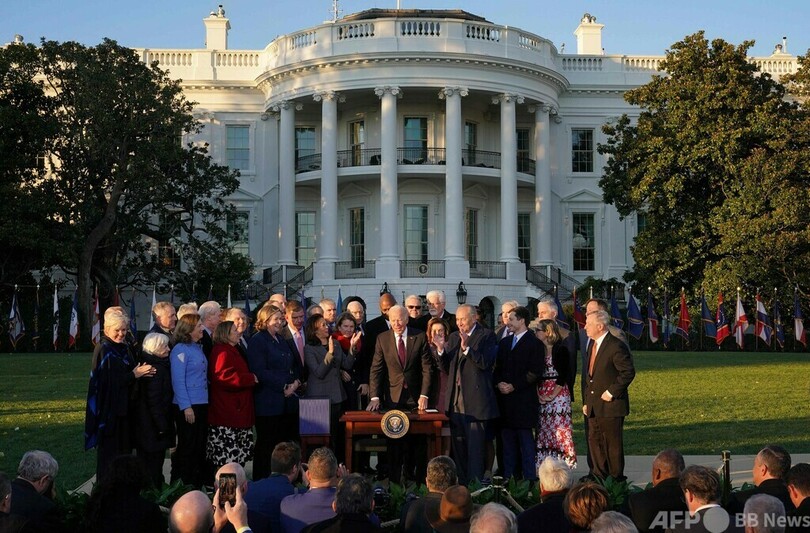 米インフラ投資法成立 1.2兆ドル規模