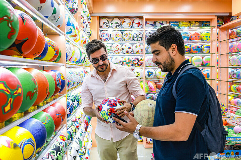 中国義烏 サッカーW杯関連商品の受注生産が「ラストスパート」に