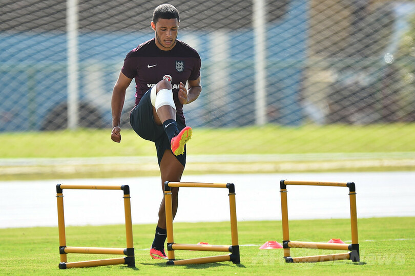 オックスレイド・チェンバレン、イングランドの練習に合流