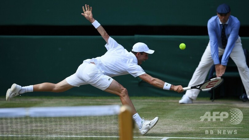 ジョコビッチが6度目のウィンブルドン決勝進出、相手はフェデラー