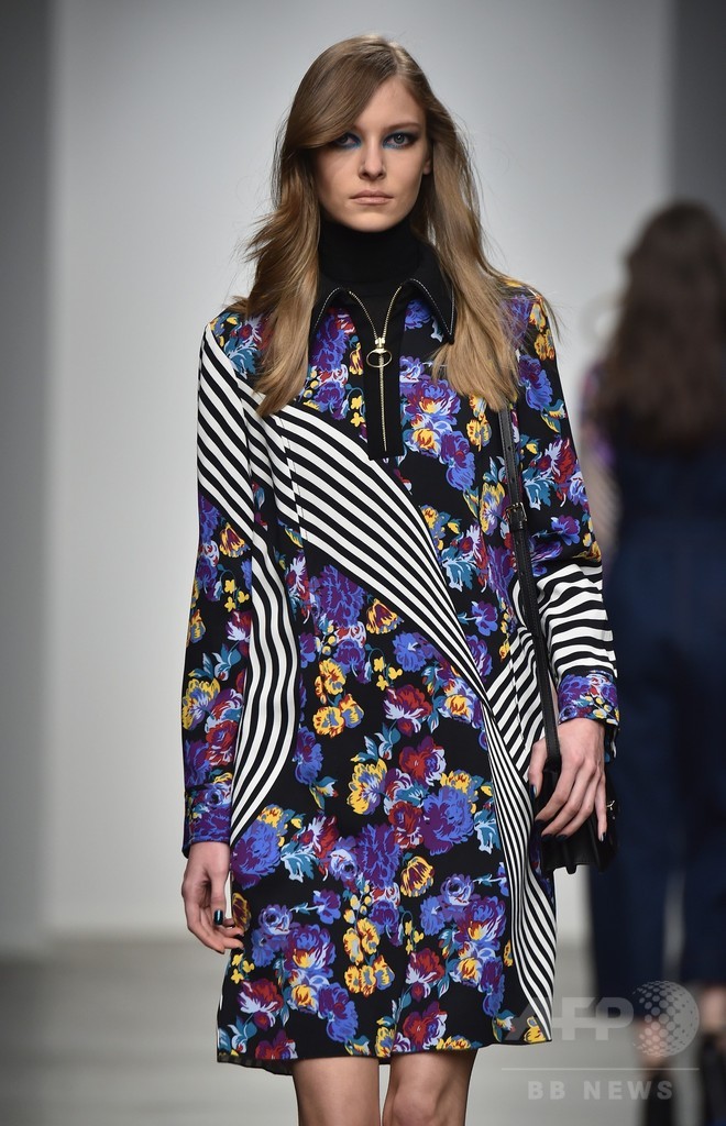 サイケデリックな時計柄プリントに注目、「カレン ウォーカー」15/16年秋冬