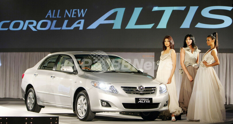 トヨタ・キルロスカ・モーター、インドで「カローラアルティス」発売