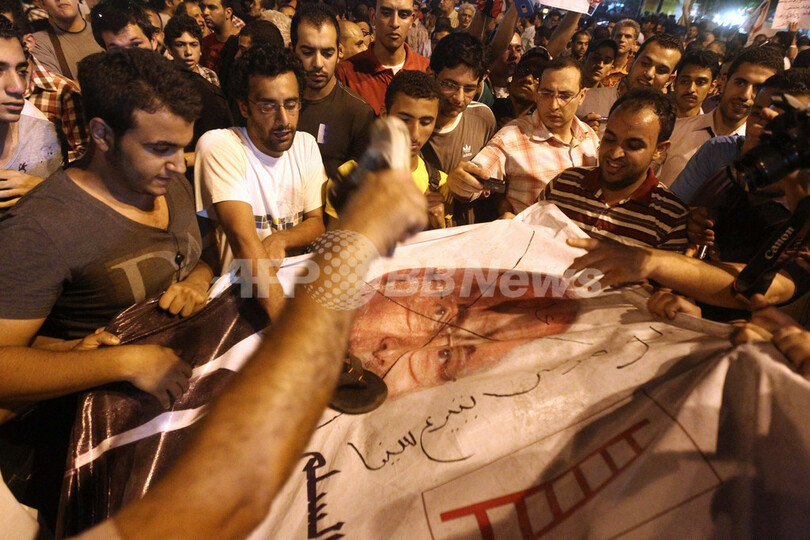 エジプト大統領選、モルシ氏とシャフィク氏が決選投票に