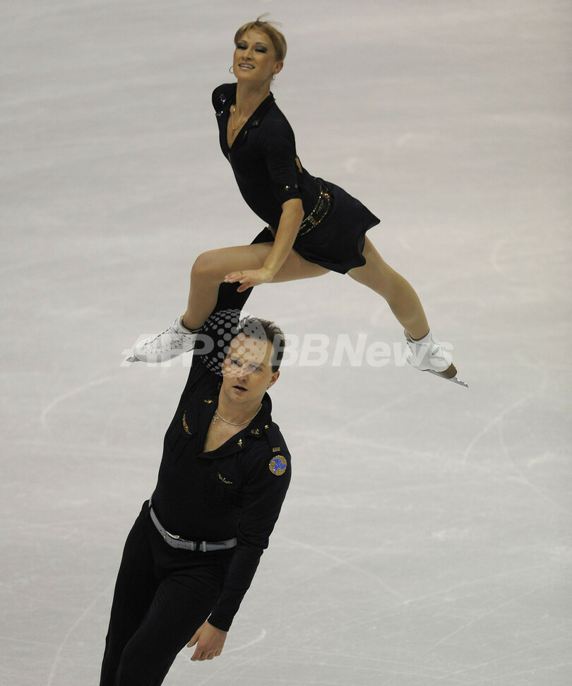 申雪／趙宏博組がペアを制す、フィギュアGP第5戦