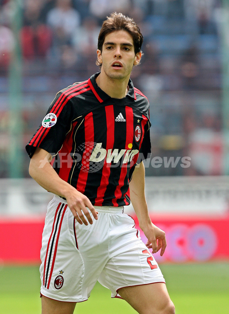 ＜サッカー セリエA＞ミラン ホームでフィオレンティーナと引き分け4位に後退 - イタリア