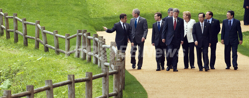 G8首脳共同宣言、「原油と食糧の価格高騰」に強い懸念