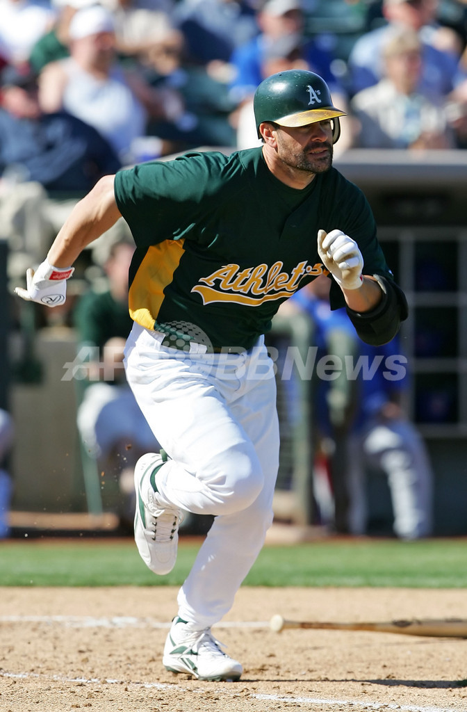 ＜07MLB オープン戦＞ アスレチックス カブスと引き分けに終わる - 米国