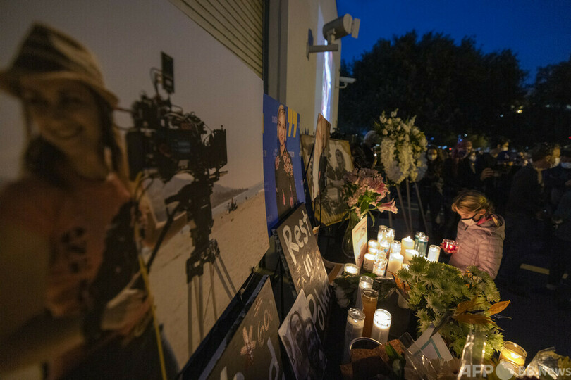 引き金「引かなかった」 ボールドウィンさん、誤射事故で説明