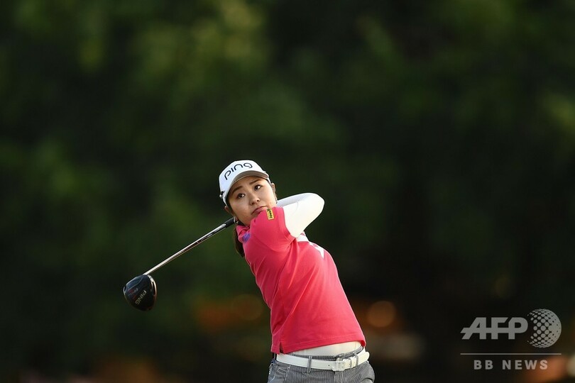 比嘉が初日のルーキー記録で単独首位発進、全米女子OP