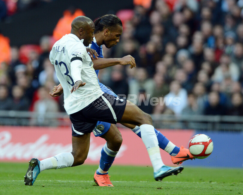 チェルシーがトッテナムを破り決勝進出、FAカップ