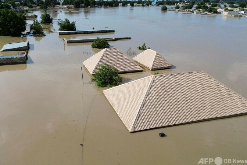 ナイジェリア北東部で大規模浸水 2万3000世帯超に被害