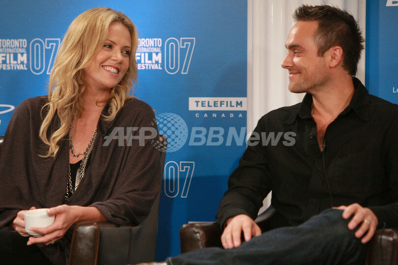 ＜第32回トロント国際映画祭＞『Battle in Seattle』記者会見にシャーリーズ・セロン登場